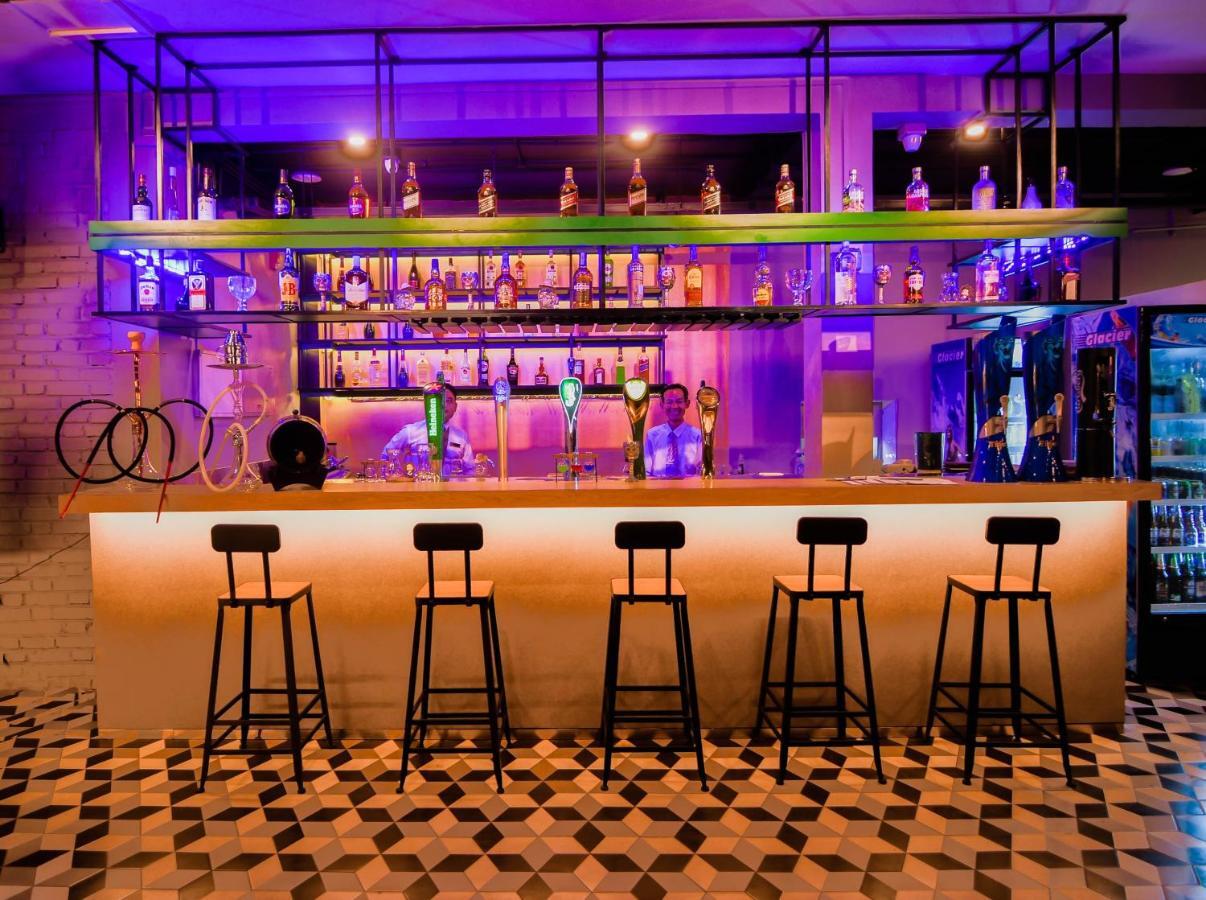 Hotel New Wave Мандалей Екстериор снимка
