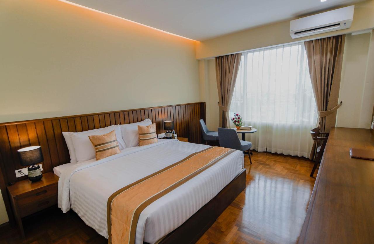 Hotel New Wave Мандалей Екстериор снимка