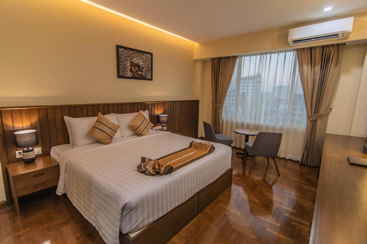 Hotel New Wave Мандалей Екстериор снимка