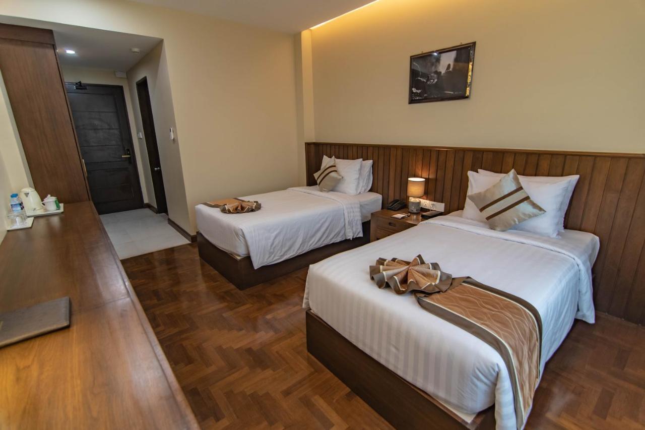 Hotel New Wave Мандалей Екстериор снимка