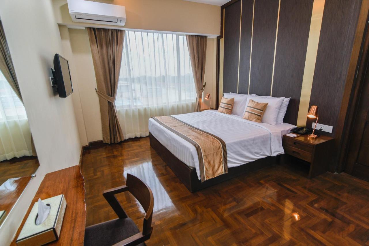 Hotel New Wave Мандалей Екстериор снимка
